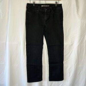 Levi's Slight Curve Mid Rise Straight Black Jeans